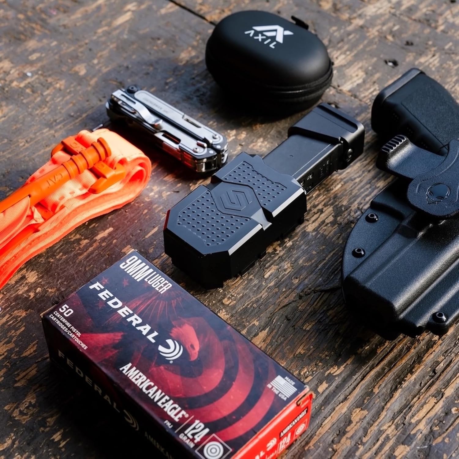StopBox Universal Mag Carrier – Ambidextrous IWB/OWB Magazine Holder for 9mm–.45 ACP